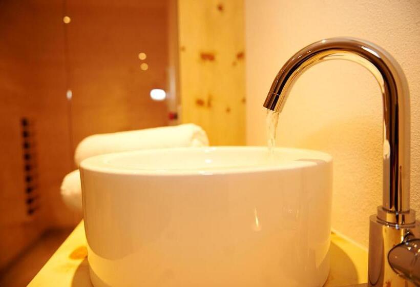 Alpine Active Weitgasser