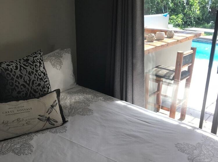 Bed and Breakfast 28 La Rochelle