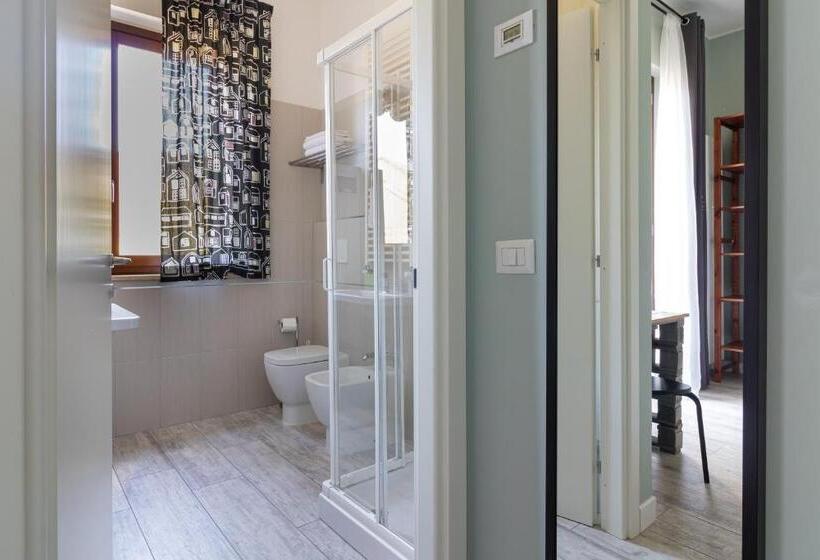 Bed And Breakfast Bric & Brac