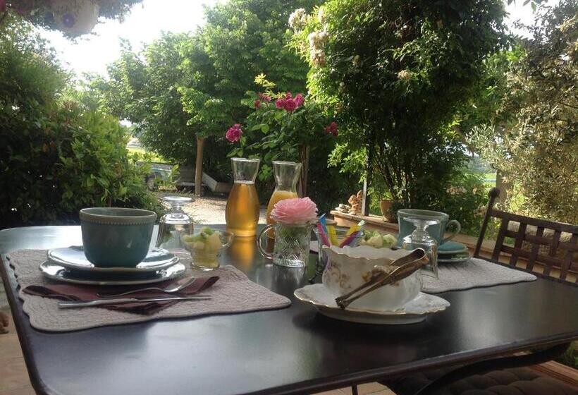 مبيت وإفطار Jardin D Antan