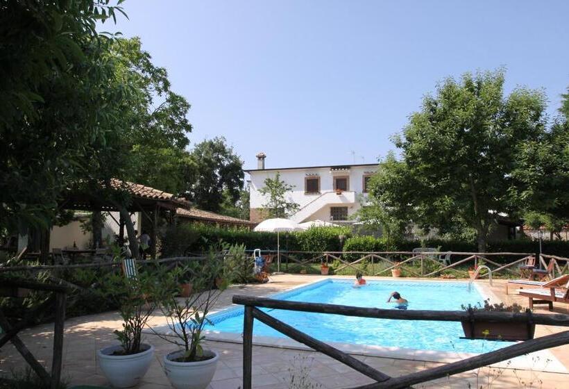 مبيت وإفطار La Masseria