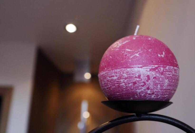 住宿加早餐  O Sixième Sens