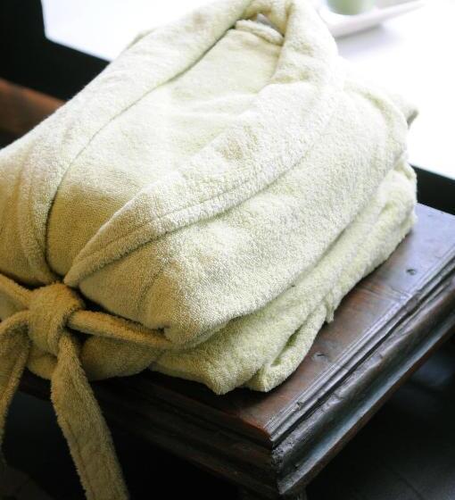 住宿加早餐  O Sixième Sens