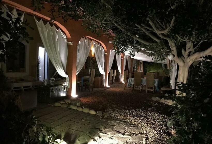 تختخواب و صبحانه Pedra De Mari