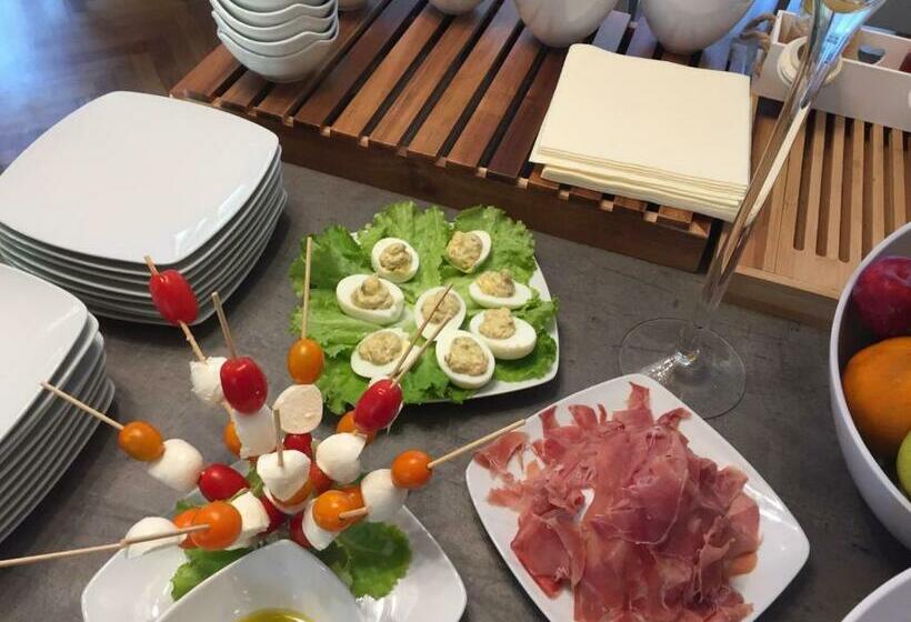 تختخواب و صبحانه Villa Torbole