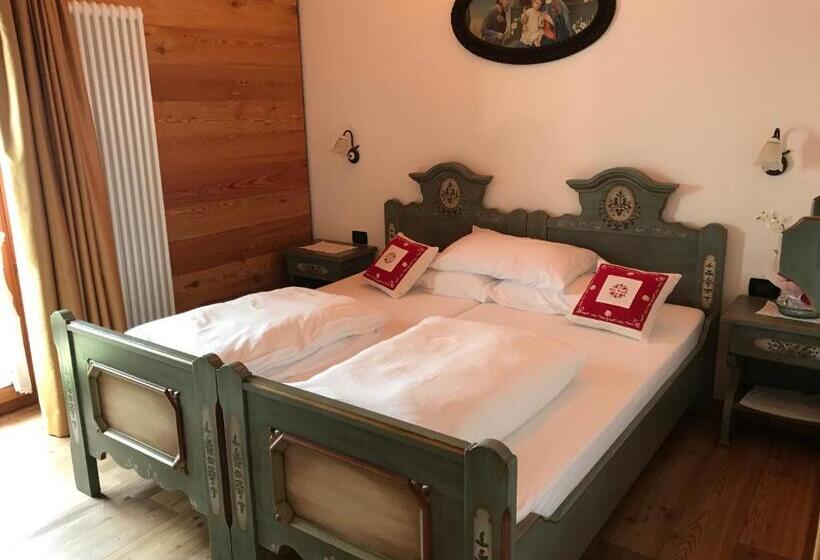ホテル Agritur Dalaip Dei Pape