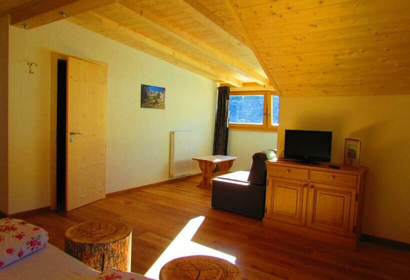 호텔 Agriturismo Lüch De Vanc