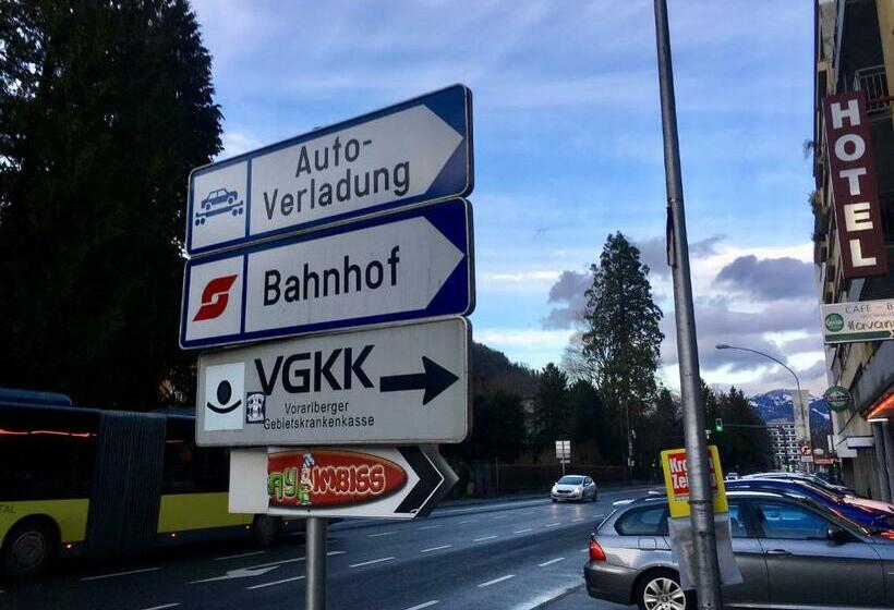 ホテル Smart Stay Rooms Feldkirch