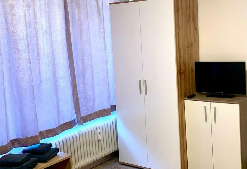 ホテル Smart Stay Rooms Feldkirch