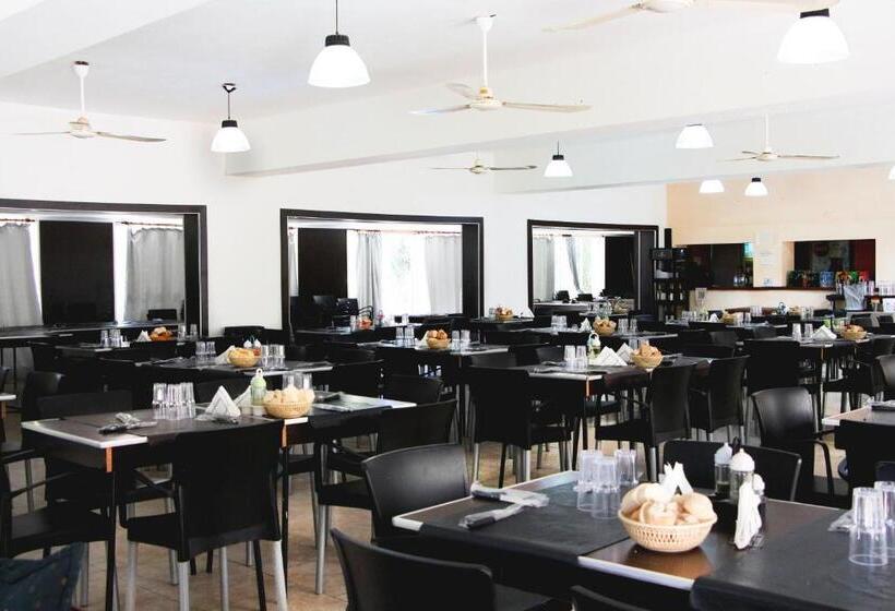 בית מלון כפרי Ayres Del Bosque