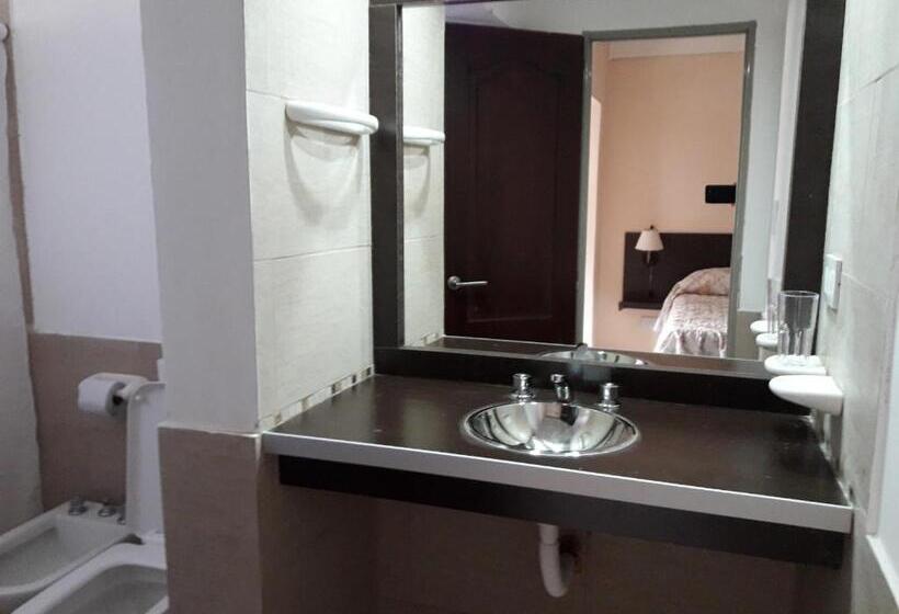 בית מלון כפרי Ayres Del Bosque