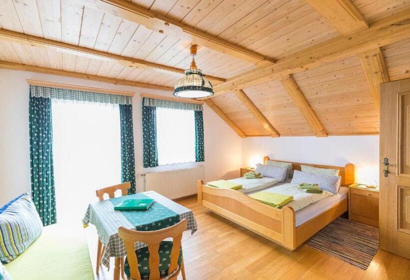 ホテル Bio Bauernhof Kurzeck