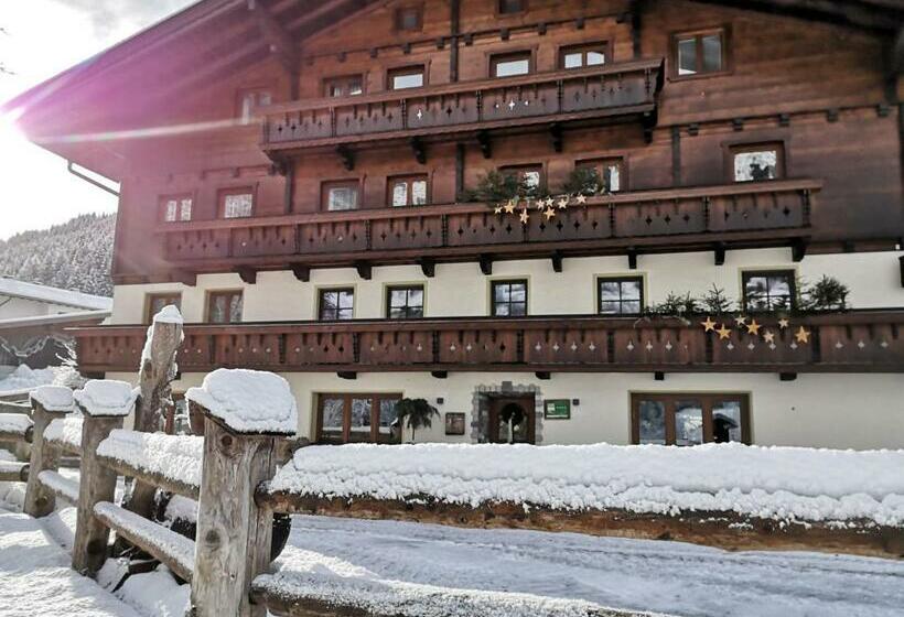 Отель Bio Bauernhof Schweizerhof