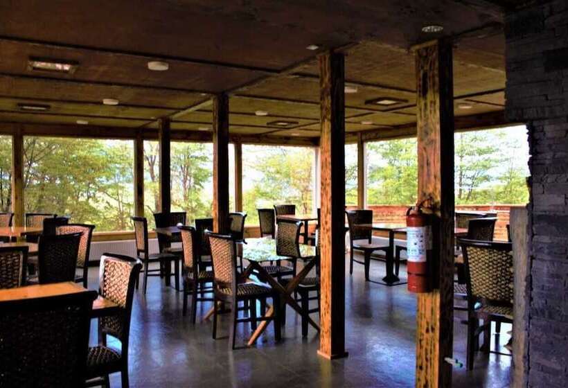 호텔 Cerro Negro Resto