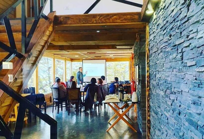 호텔 Cerro Negro Resto