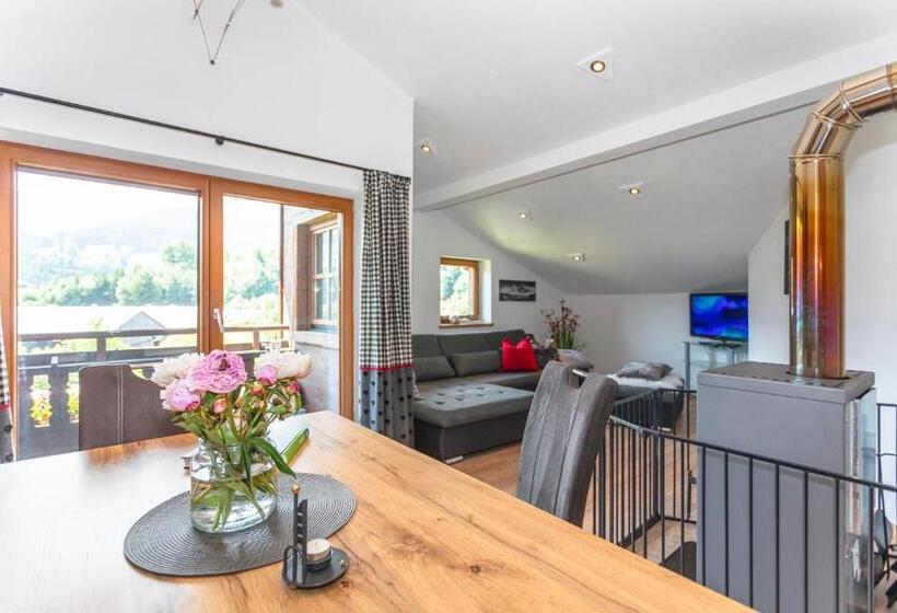 Отель Familienbauernhof Leogang Apartments Weissbacher