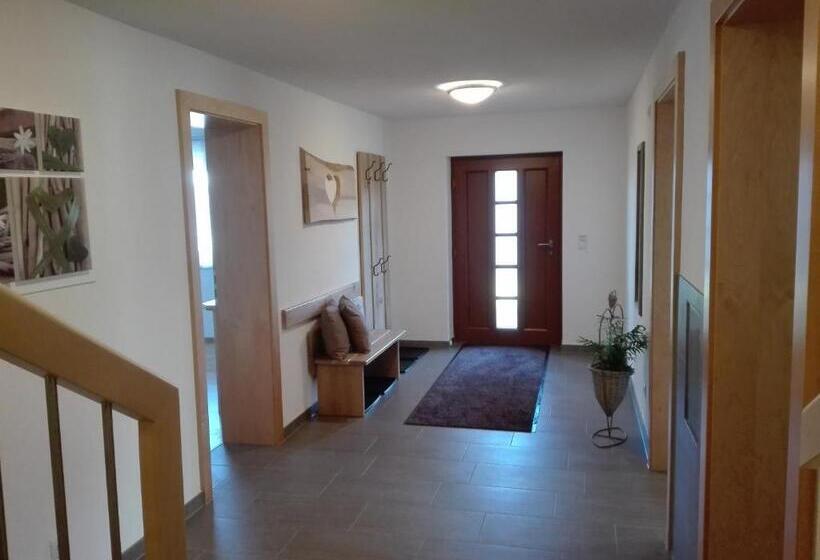 בית מלון כפרי Ferienwohnung Berghof Pixner