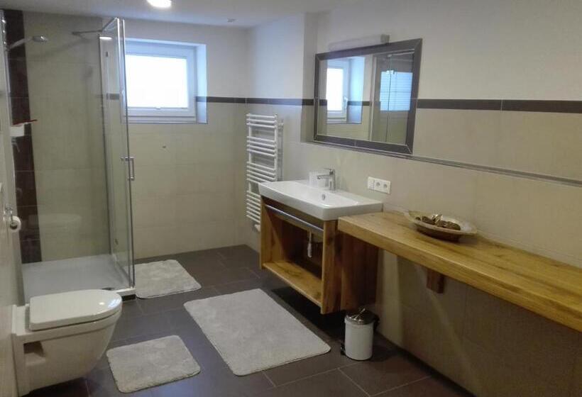 فندق Ferienwohnung Berghof Pixner