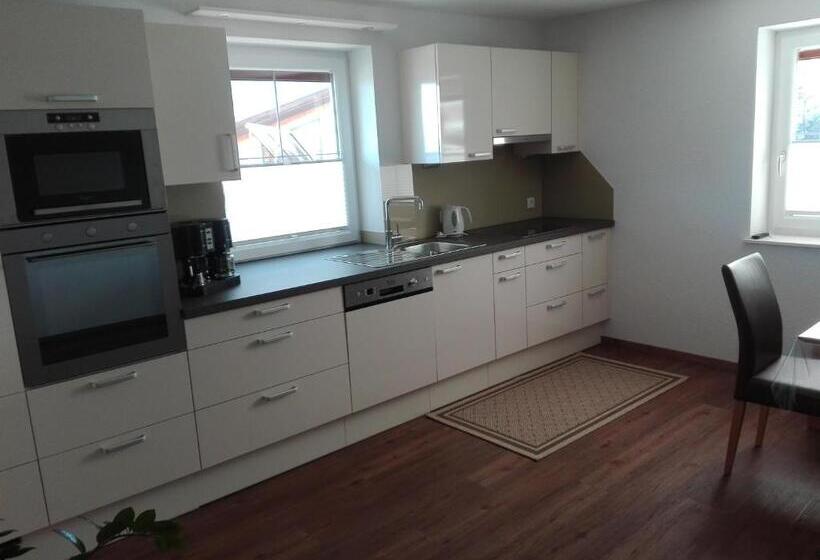 בית מלון כפרי Ferienwohnung Berghof Pixner