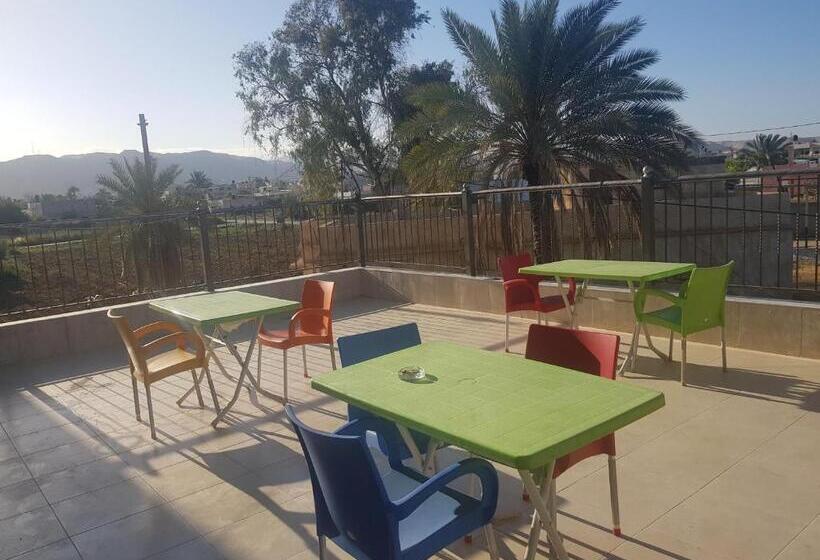 هتل Jericho Waleed S Hostel