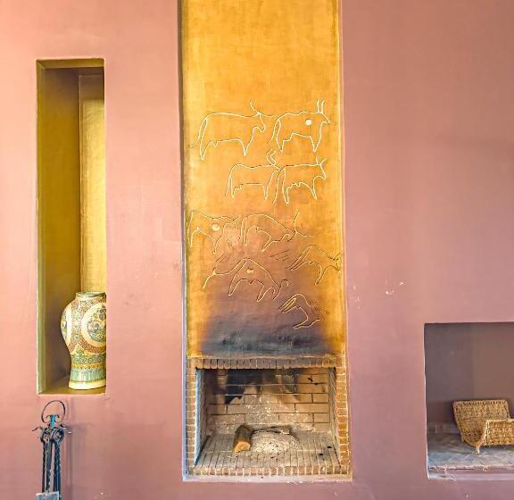 هتل Kasbah Agounsane