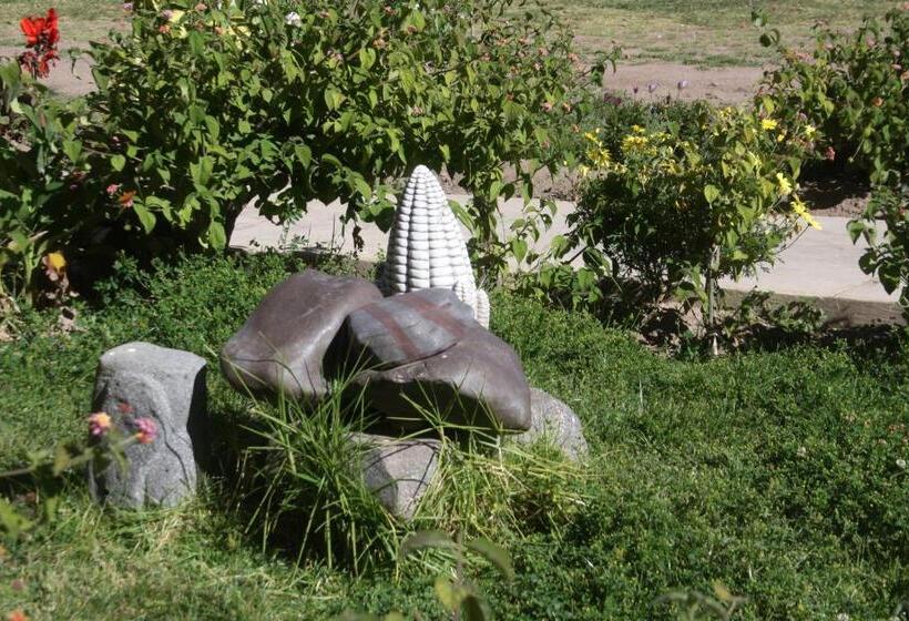 فندق Tunupa Lodge