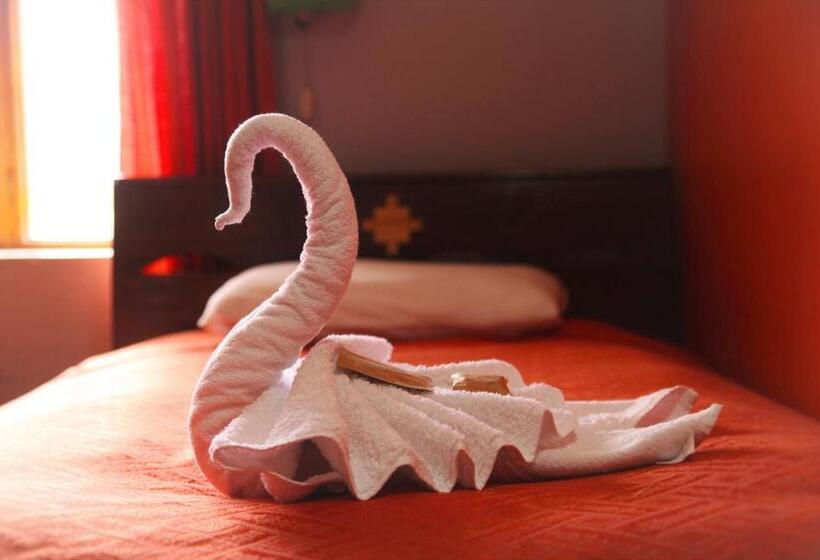 فندق Tunupa Lodge