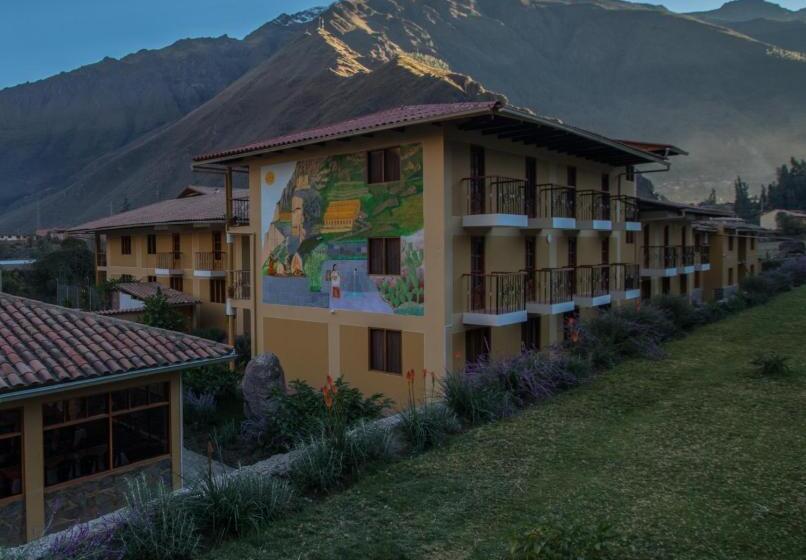 فندق Tunupa Lodge