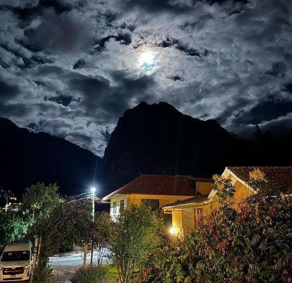 فندق Tunupa Lodge