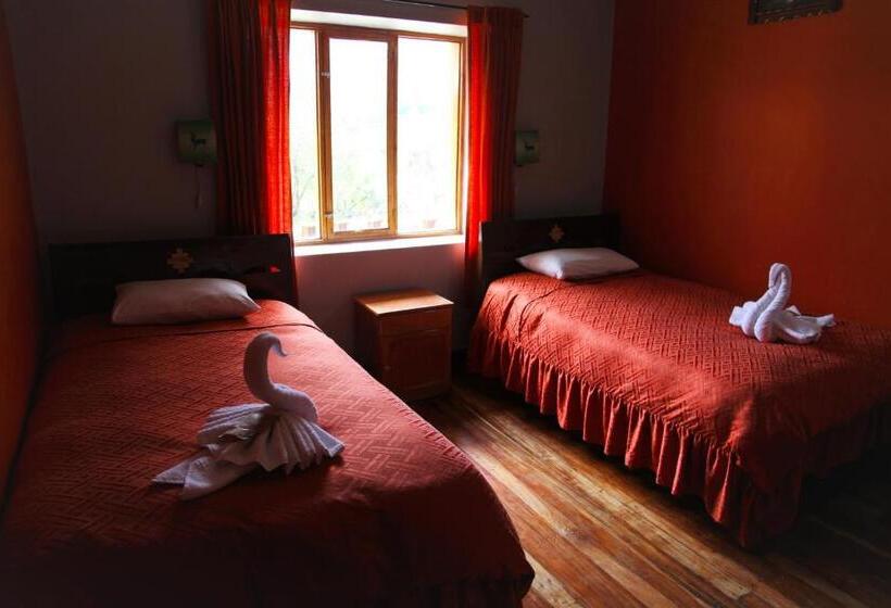 فندق Tunupa Lodge