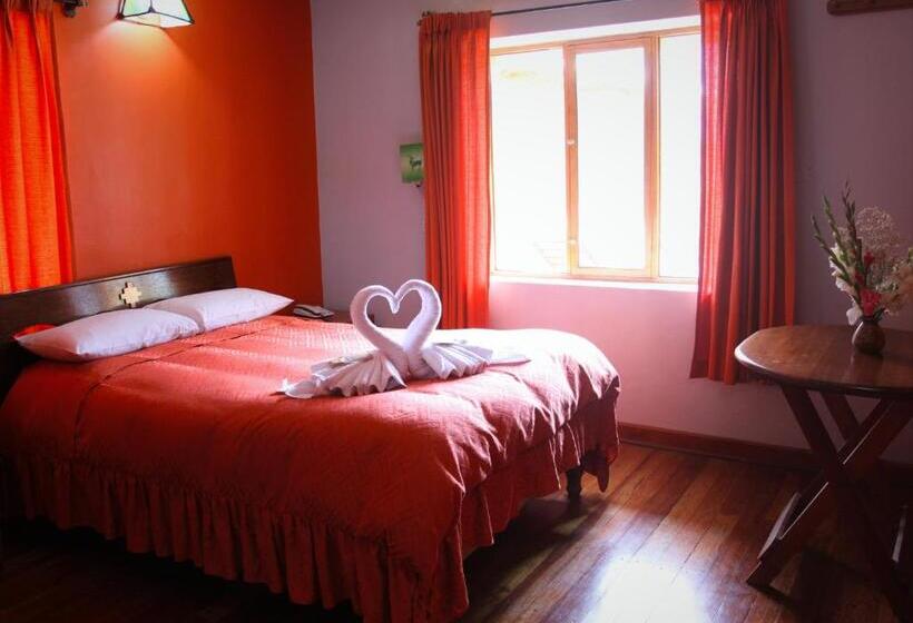 فندق Tunupa Lodge