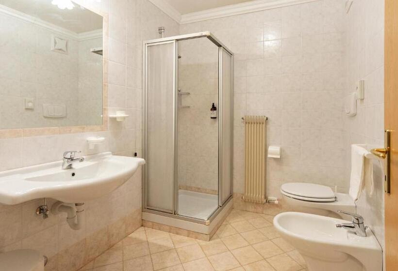 בית מלון כפרי Flos