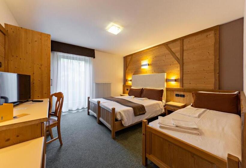 בית מלון כפרי Flos