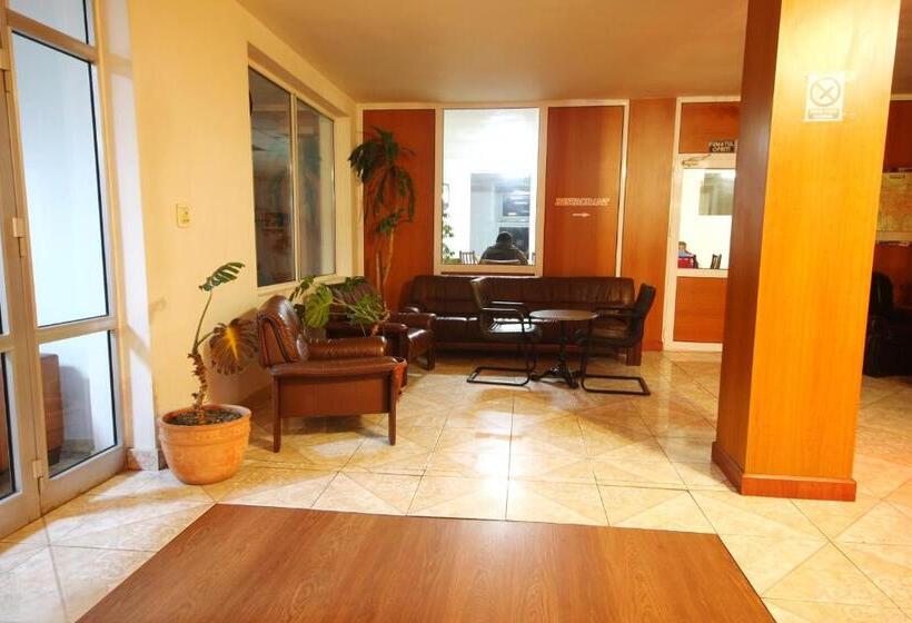 汽车旅馆 Il Capo Tour