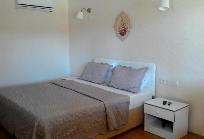 汽车旅馆 Zumrut Bahce