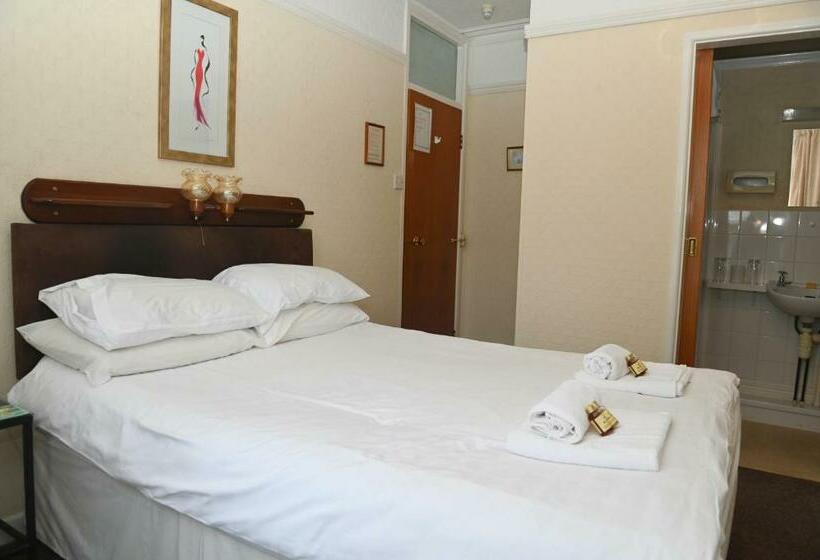 פנסיון Brynhyfryd Guest House