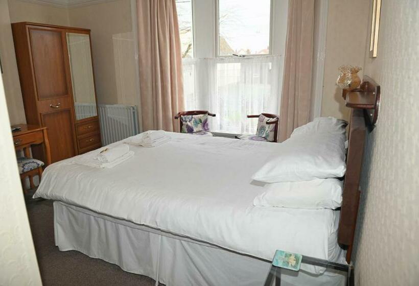 פנסיון Brynhyfryd Guest House