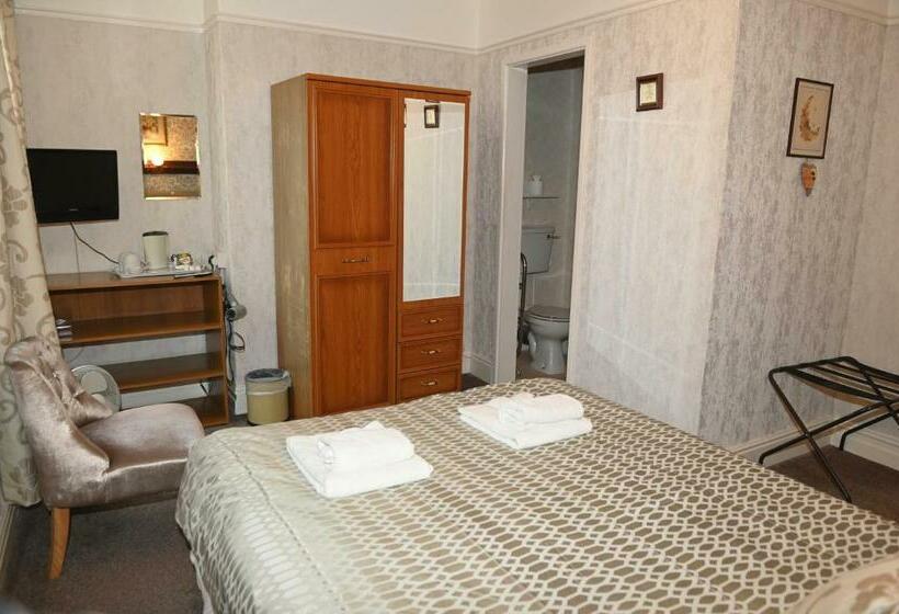 פנסיון Brynhyfryd Guest House