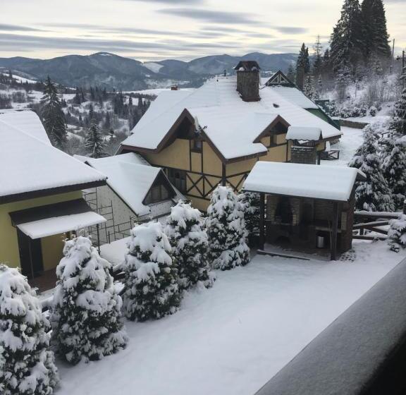 پانسیون Chalet Trostian