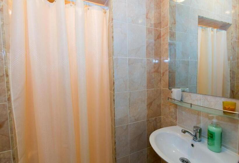 بنسيون Guest Rooms Tivona