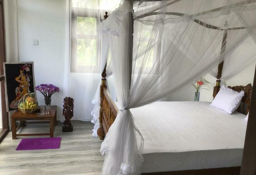 膳宿费 Lucky Palace