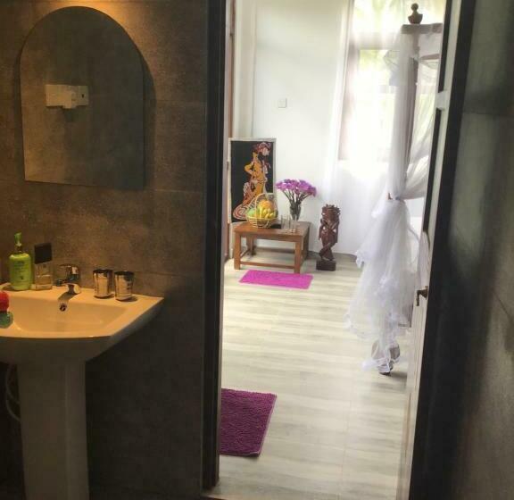 膳宿费 Lucky Palace