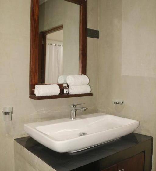 Пансион New Sandra Guesthouse