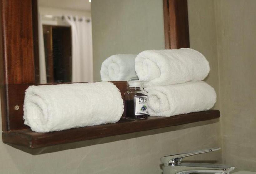 Пансион New Sandra Guesthouse