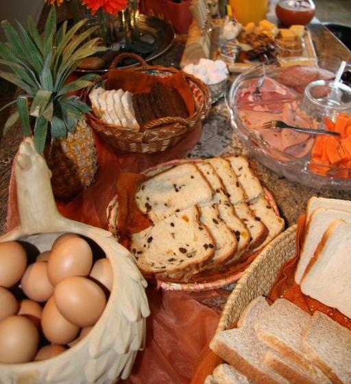 פנסיון Ponciana Superior Guesthouse