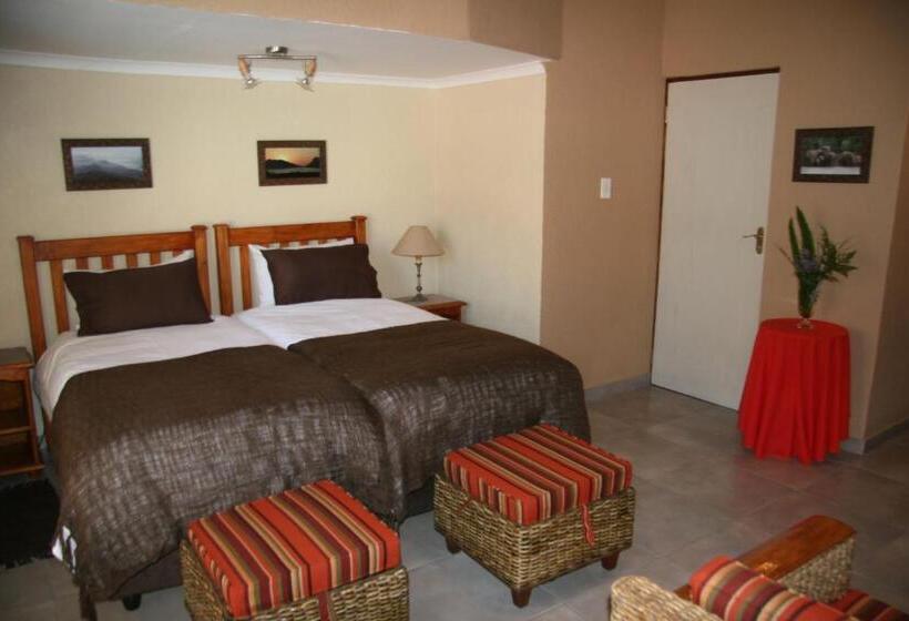 פנסיון Ponciana Superior Guesthouse