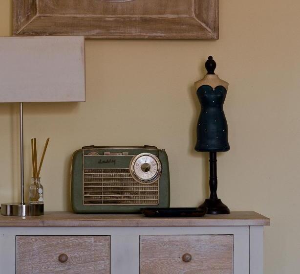 پانسیون Retromovement House