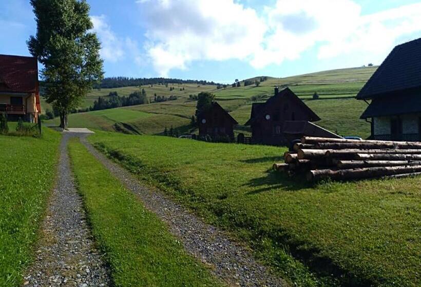 پانسیون Spring Chalet