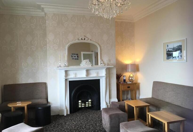 بنسيون The Selomar