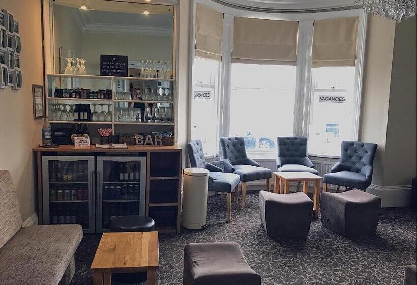 بنسيون The Selomar